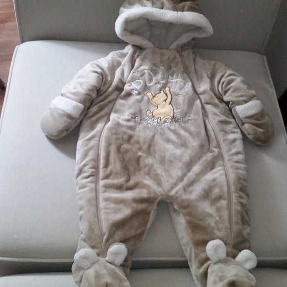 Disney Winnie the Pooh beige bunting/snowsuit EUC - Picture 1 of 6